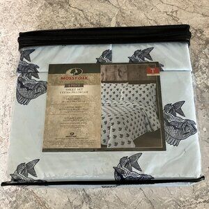 MOSSY OAK 4 Pc FISH DESIGN TWIN SHEET SET 1 EX PILLOWCASES Navy Blue  NEW
